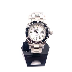 Men’s Quartz Dive Watch New Unworn